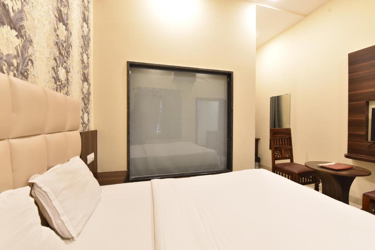 Hotel Dosa Plaza أُودايبور المظهر الخارجي الصورة