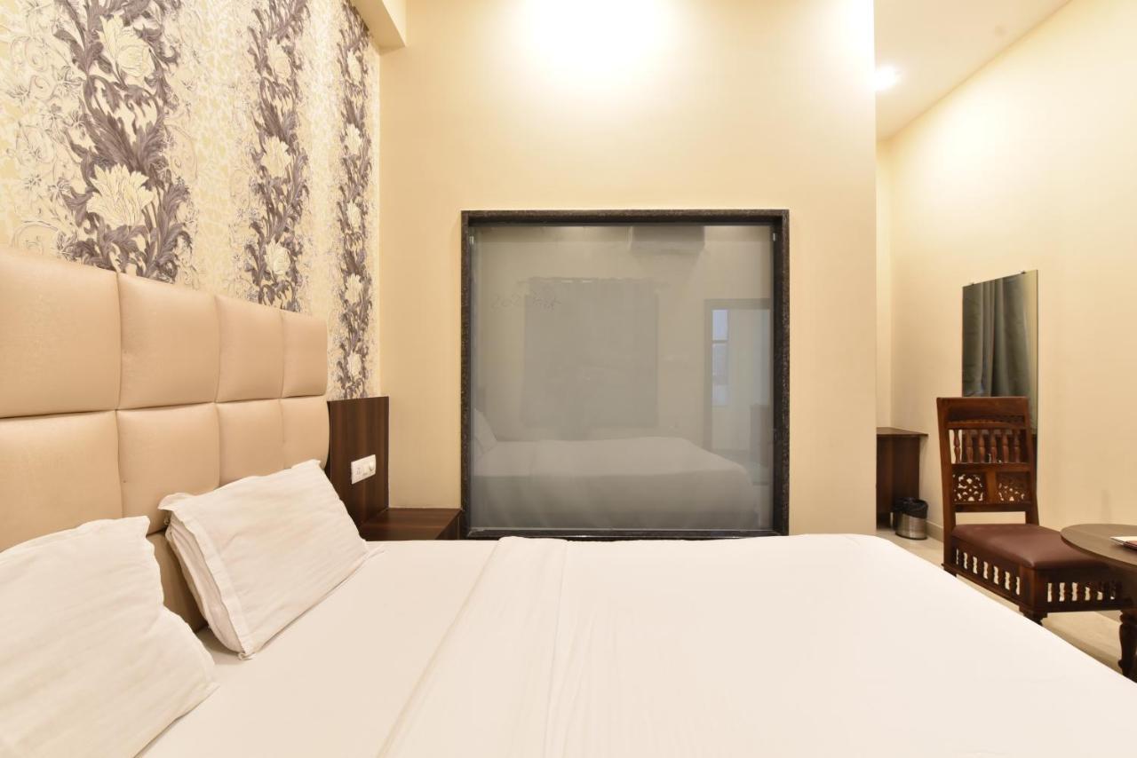 Hotel Dosa Plaza أُودايبور المظهر الخارجي الصورة